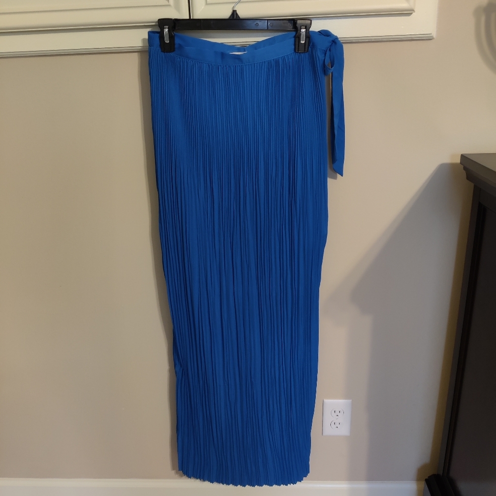 Long blue skirt, Size M, very chic